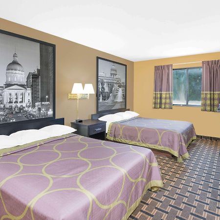ซูเปอร์ 8 บาย วินด์แฮม แตร์โอต์ Motel Terre Haute ภายนอก รูปภาพ