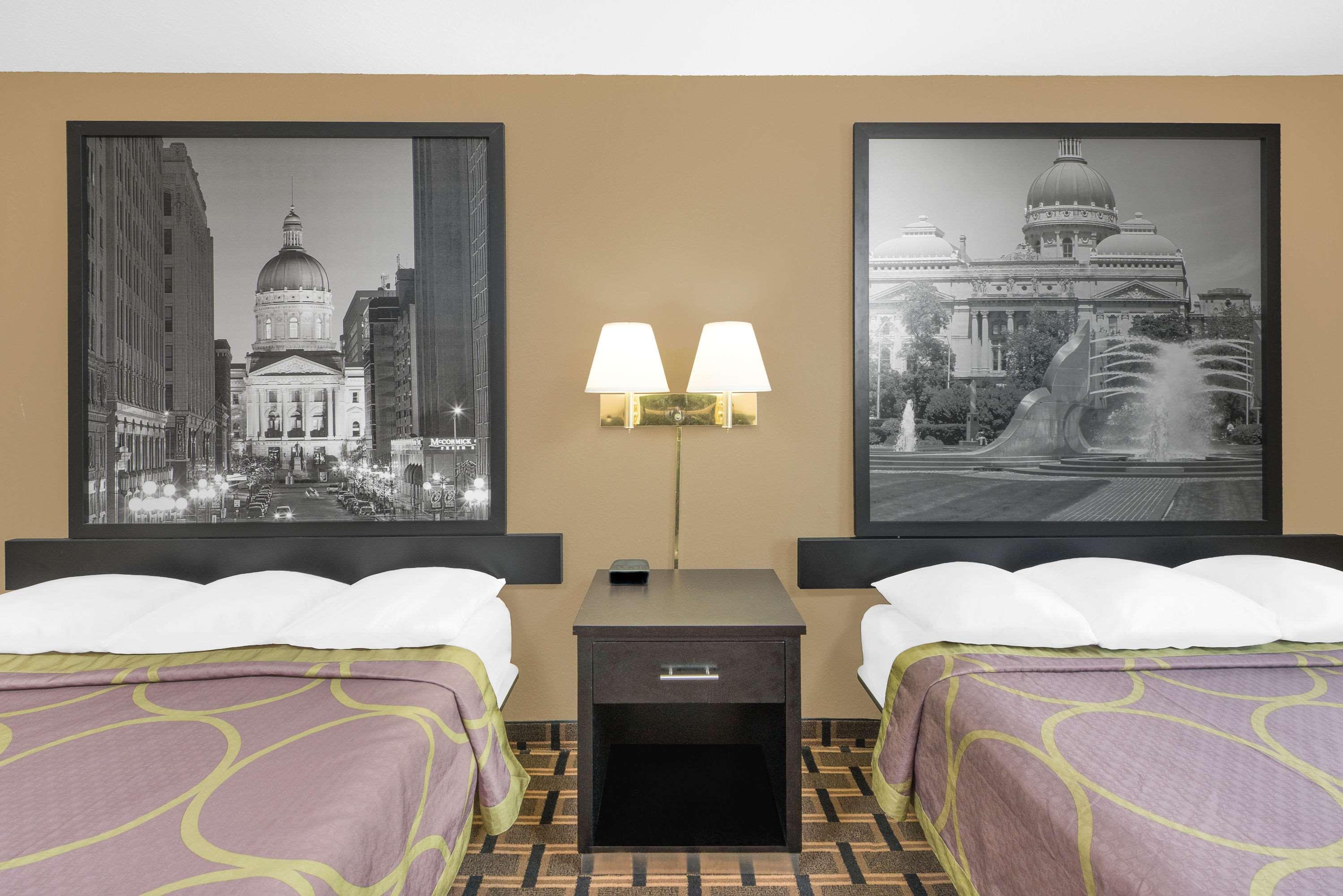 ซูเปอร์ 8 บาย วินด์แฮม แตร์โอต์ Motel Terre Haute ภายนอก รูปภาพ