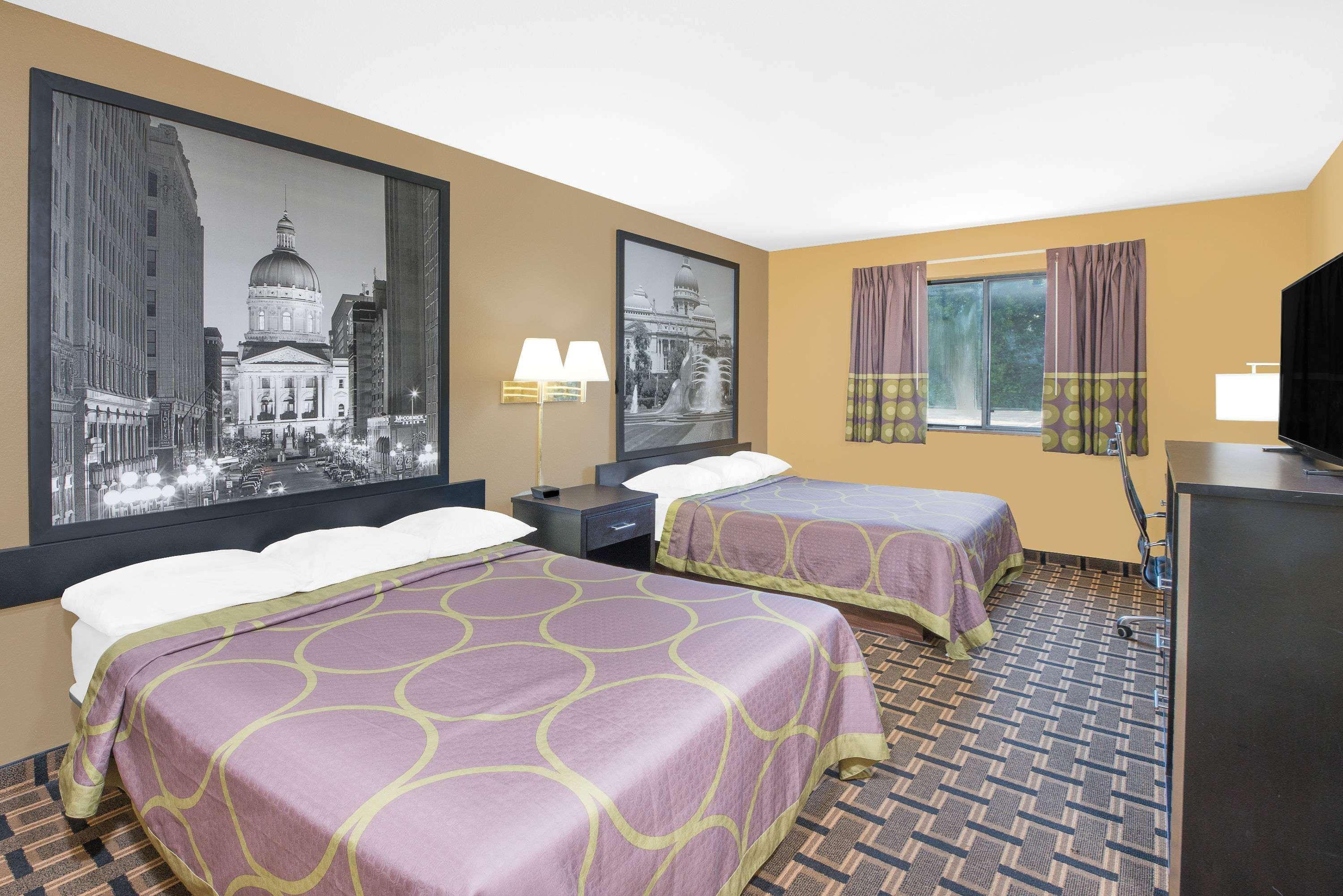 ซูเปอร์ 8 บาย วินด์แฮม แตร์โอต์ Motel Terre Haute ภายนอก รูปภาพ