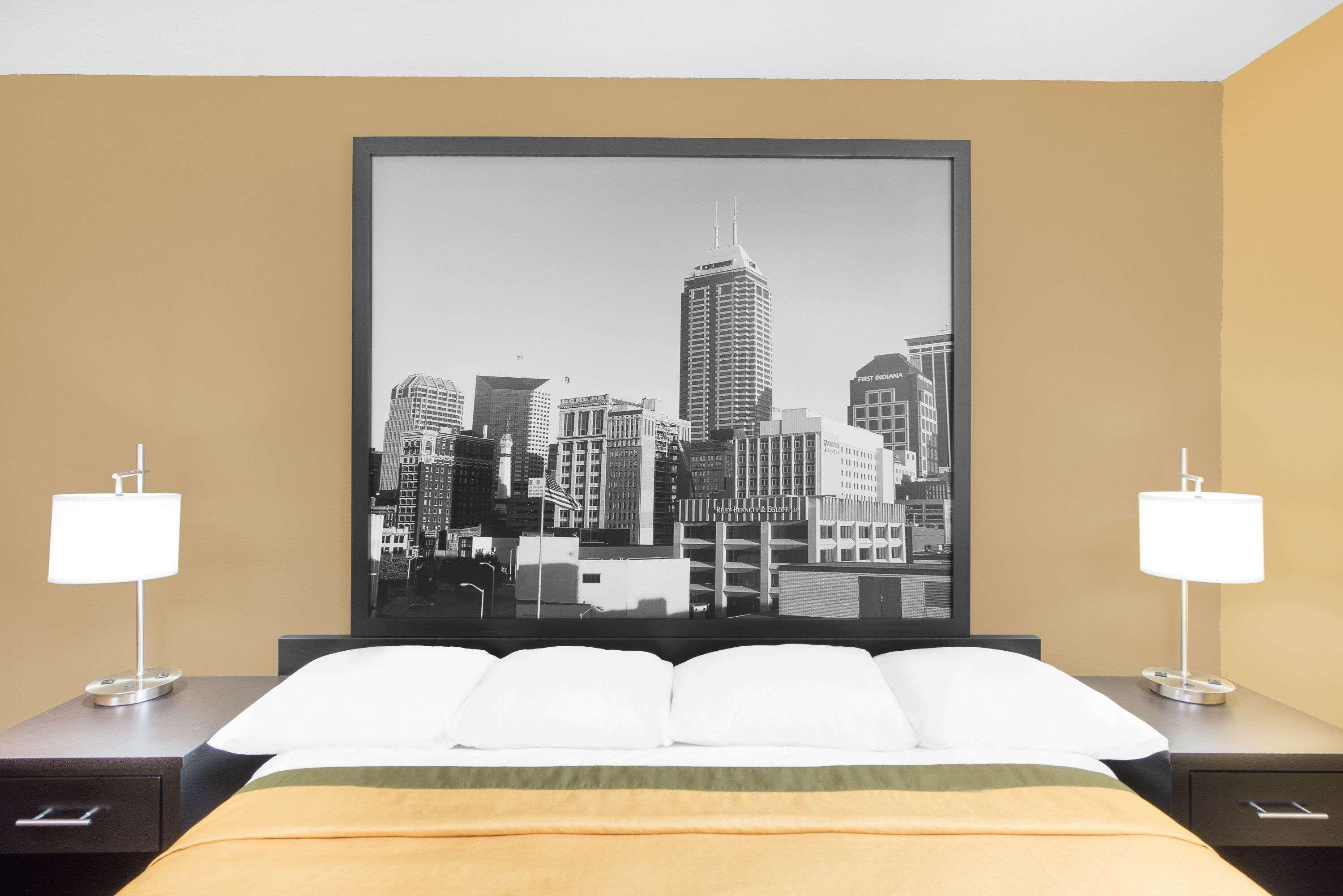 ซูเปอร์ 8 บาย วินด์แฮม แตร์โอต์ Motel Terre Haute ภายนอก รูปภาพ